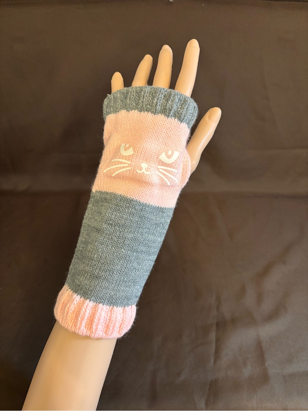 2 Pair Cat Fingerless Knit Gloves Arm Warmers Pink Purple Gray